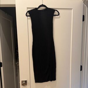 Elegant Black Sleeveless Dress